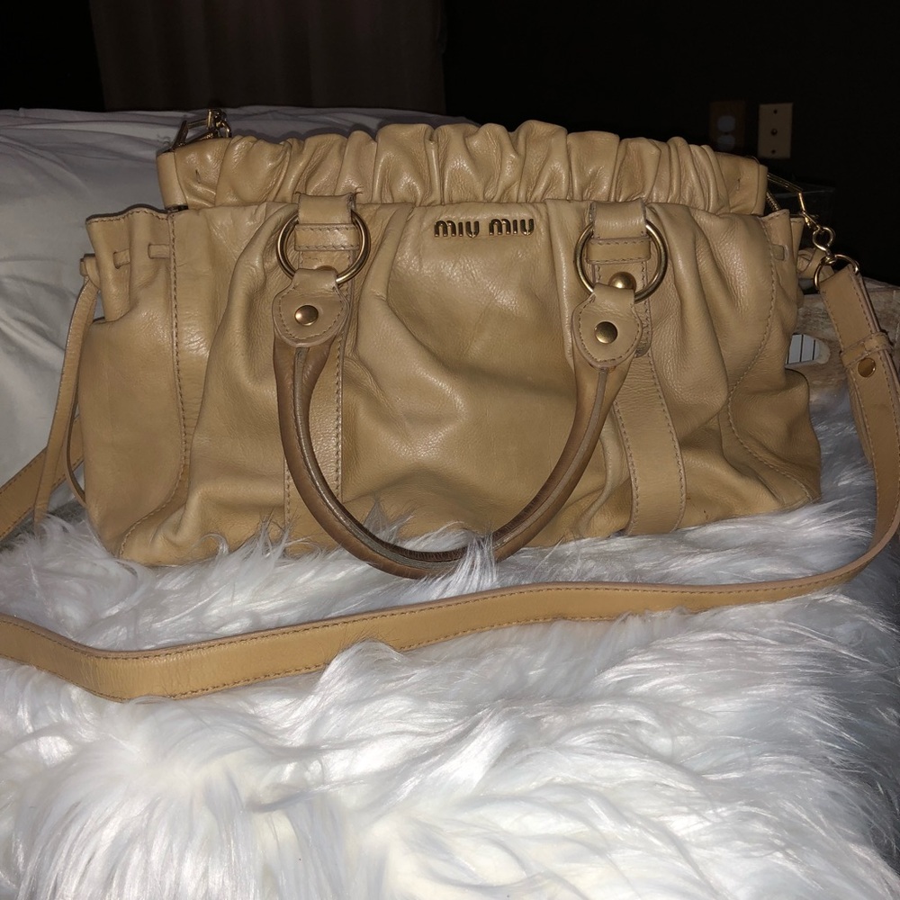 Authentic MIU MIU Pre-owned 2 way Leather Bag